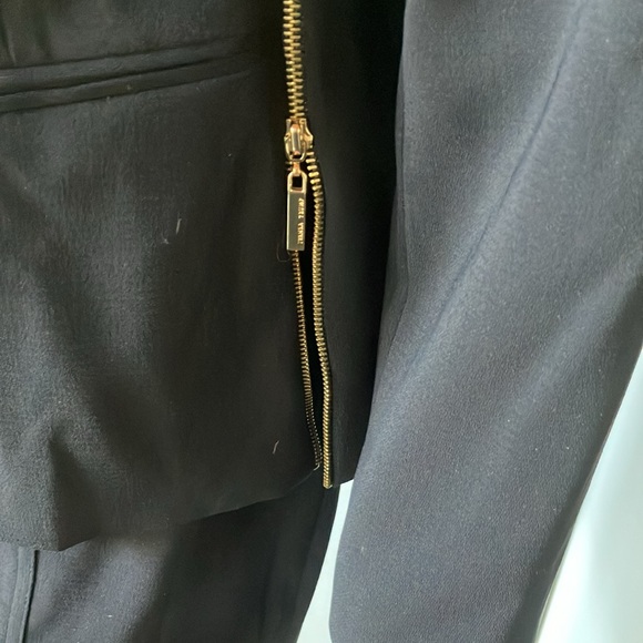 Women’s Suit Ivanka Trump Twp Piece - Picture 7 of 9